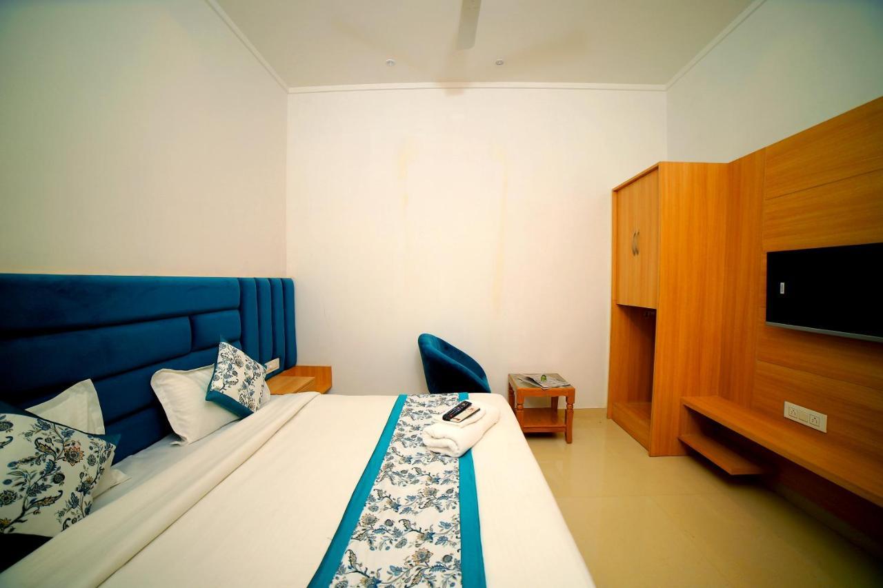 אמריצר Hotel Diamond View מראה חיצוני תמונה